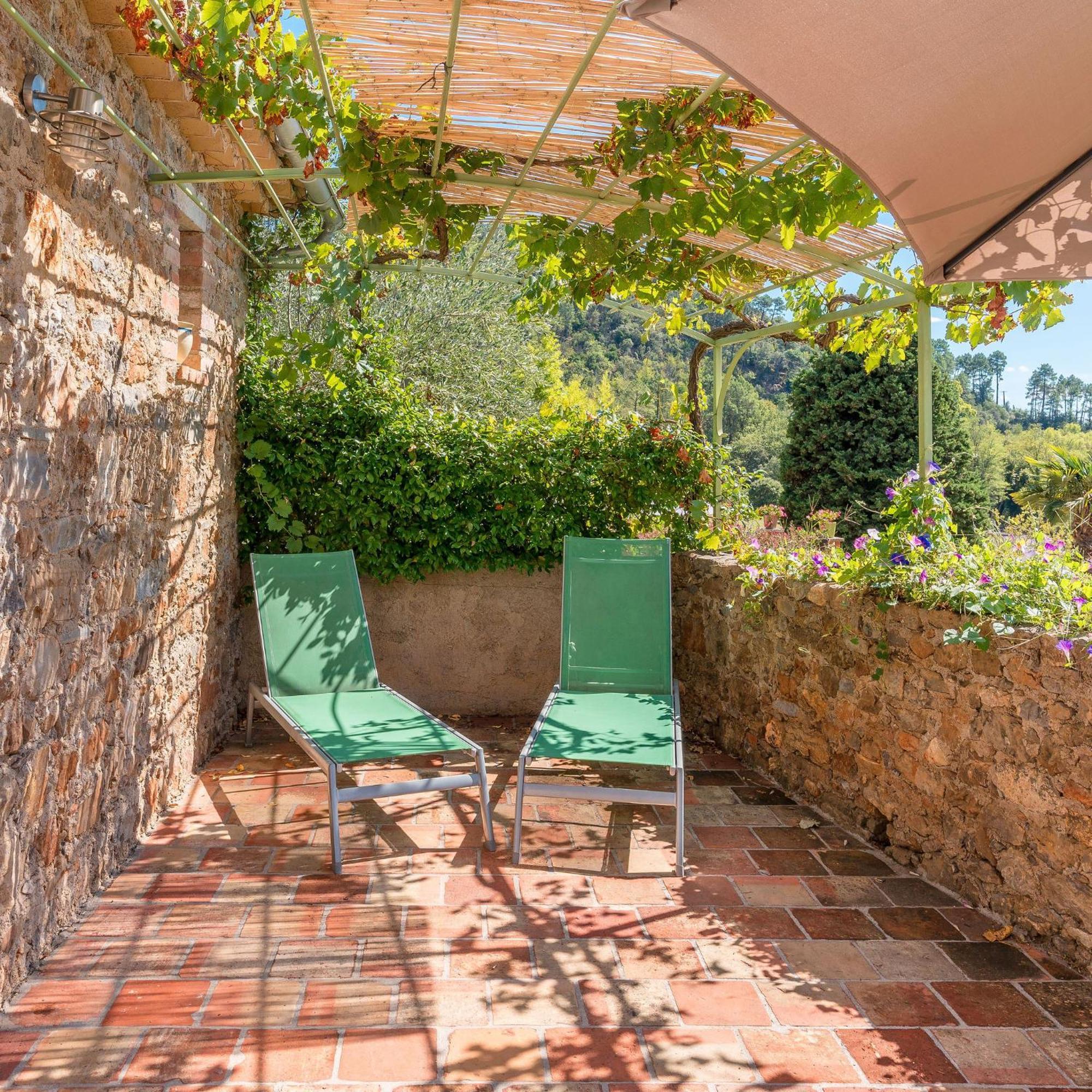 Logis Hôtel Restaurant Le Pradinas Anduze Exterior foto